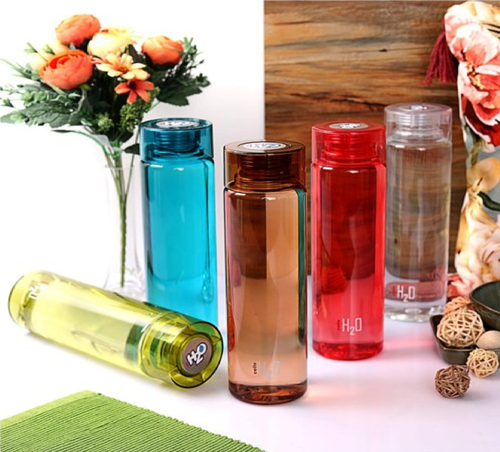 Cello H2O Premium Plastic Water Bottle (Multicolour, 500ml)